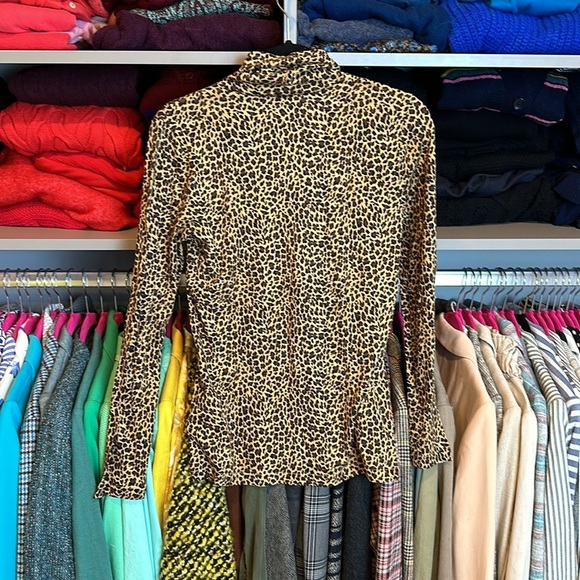 J Crew brown/black/tan leopard long sleeve turtleneck top size XS NWT​ - Picture 3 of 3